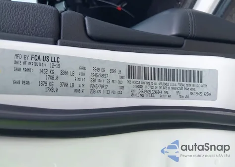 2020 Jeep Grand Cherokee Laredo E 4X2 from USA, damaged, VIN 1C4RJEAG9LC246044